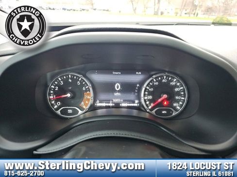 Used 2022 Jeep Renegade Limited image 16