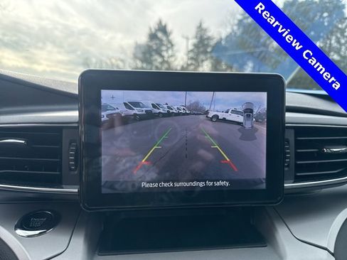 Certified 2022 Ford Explorer XLT w/ Equipment Group 202A image 13