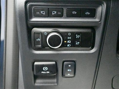 Used 2024 Ford F150 Lightning Lariat image 11