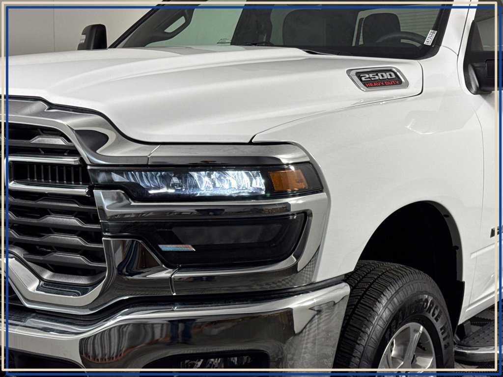 Certified 2026 RAM 2500 Big Horn AWD/4WD image 2