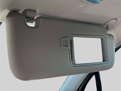 Used 2022 Kia Sorento S image 33