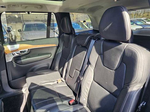 Used 2020 Volvo XC90 T6 Inscription w/ Protection Package Premier image 19