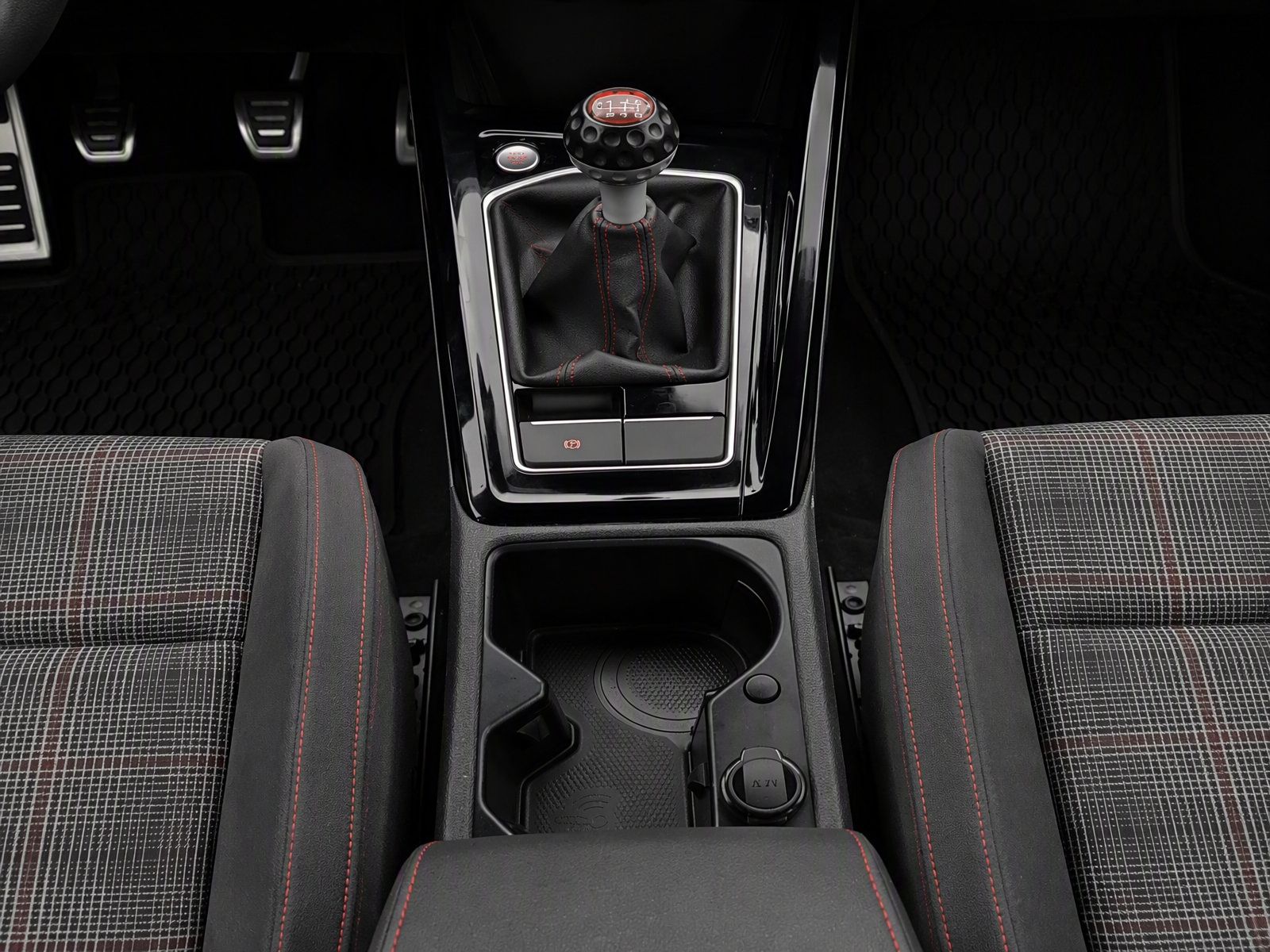 Used 2024 Volkswagen GTI S FWD image 16
