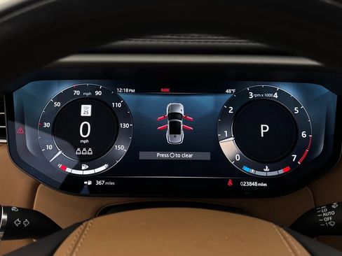 Used 2023 Land Rover Range Rover Sport SE image 18