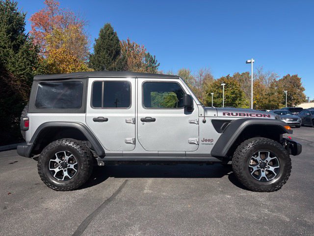 Used 2019 Jeep Wrangler Unlimited Rubicon w/ Cold Weather Group AWD/4WD image 9