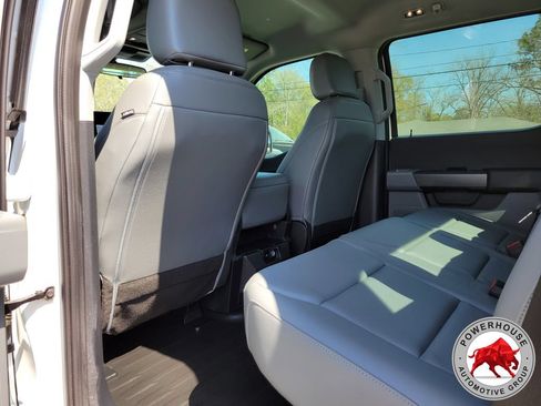 Used 2025 Ford F150 XL RWD image 14