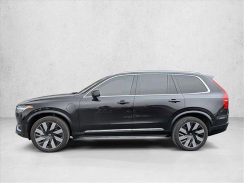 Used 2023 Volvo XC90 T8 Ultimate w/ Protection Package Premier image 7