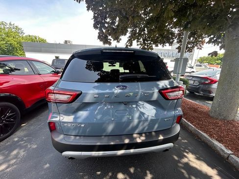 Used 2024 Ford Escape Active AWD/4WD image 6