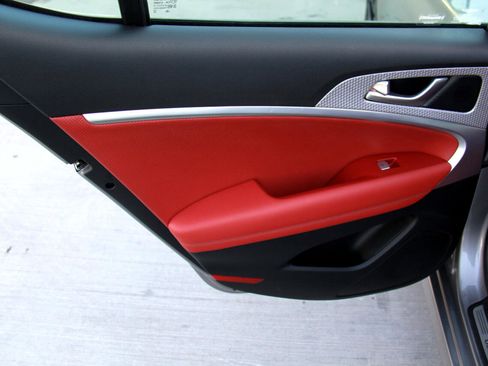 Used 2023 Genesis G70 2.0T w/ Sport Prestige Package image 23