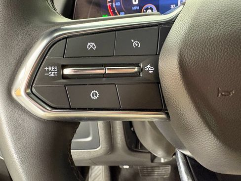 Used 2025 Chevrolet Tahoe LT AWD/4WD image 29