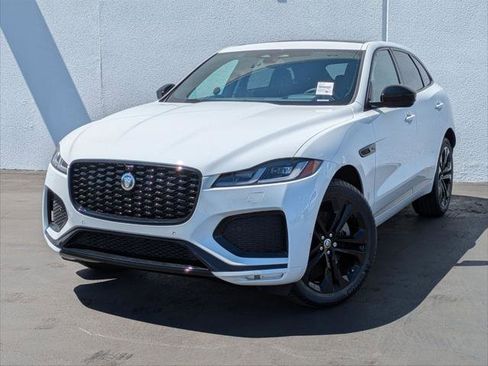 New 2026 Jaguar F-PACE R-Dynamic S image 1