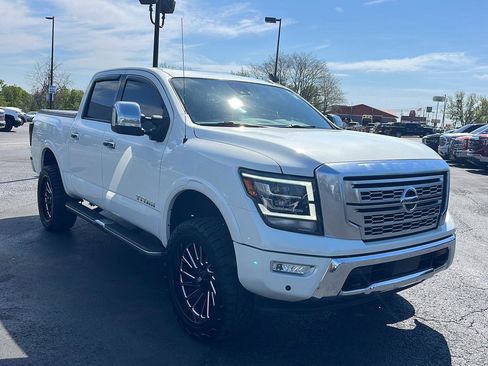 Used 2021 Nissan Titan Platinum Reserve w/ Moonroof Package AWD/4WD image 7