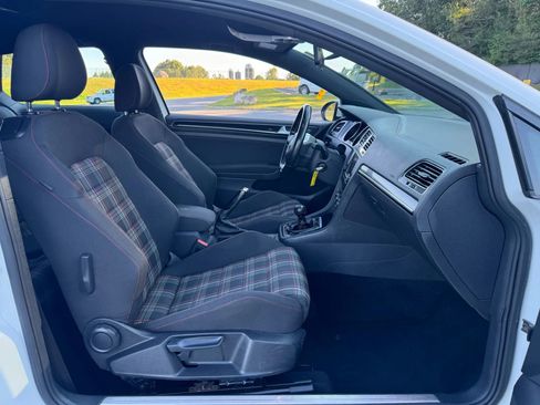 Used 2016 Volkswagen GTI S w/ Lighting Package (SEL) image 38