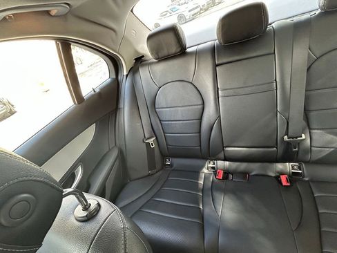 Used 2016 Mercedes-Benz C 300 4MATIC Sedan image 12