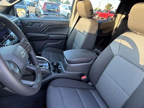 New 2026 Chevrolet Colorado Trail Boss AWD/4WD image 16