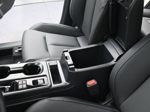 New 2026 Subaru Outback Touring XT AWD/4WD image 30