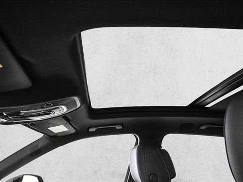 Used 2025 Audi Q5 2.0T Premium Plus w/ Premium Plus Package image 16