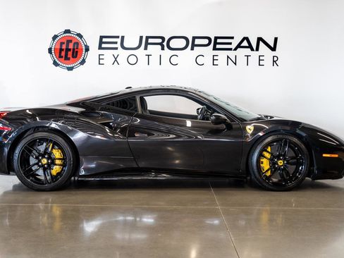 Used 2017 Ferrari 488 GTB image 34