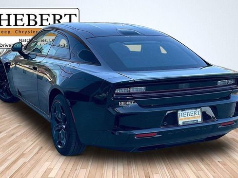 Used 2025 Dodge Charger R/T w/ Quick Order Package 25M R/T image 11