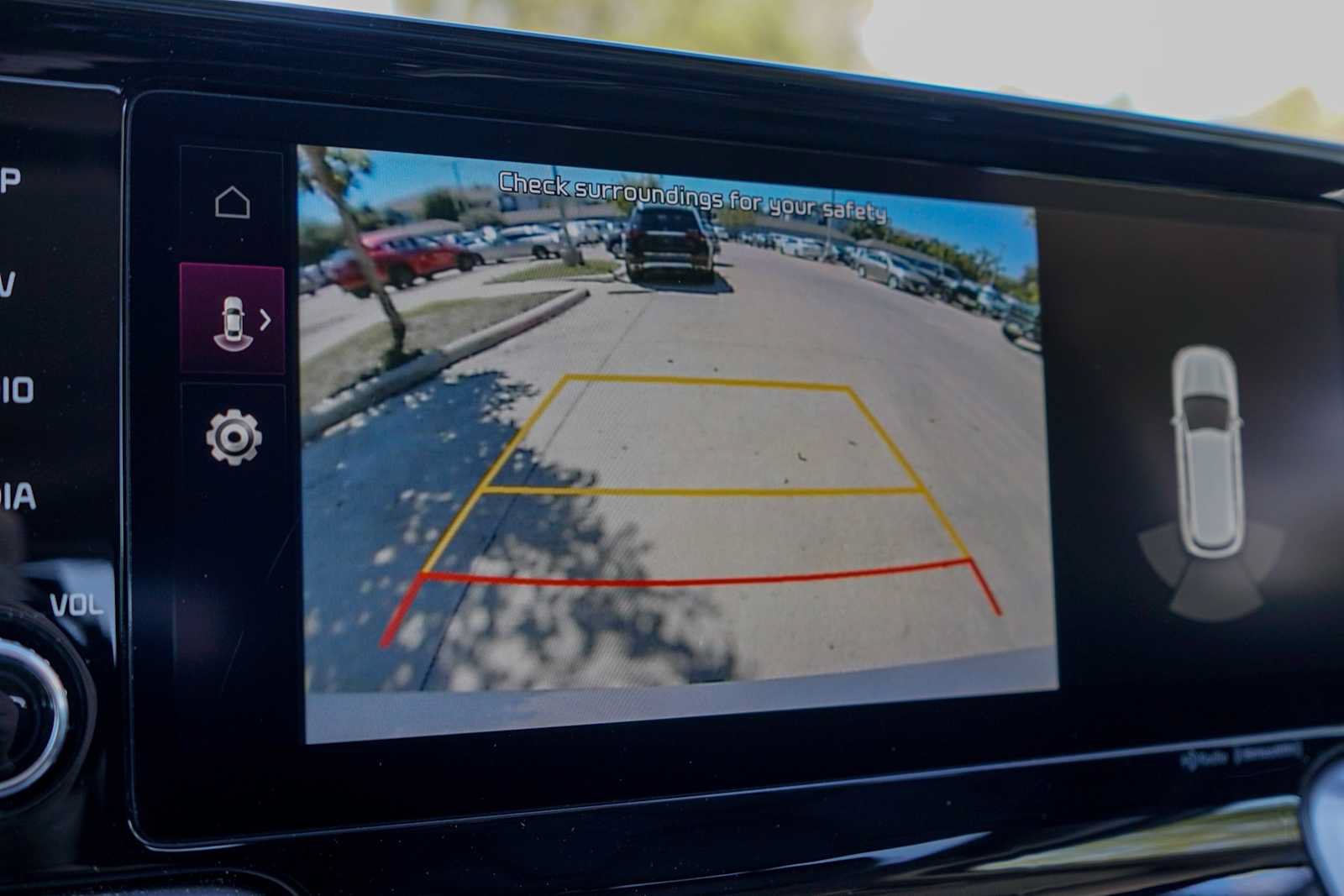 Used 2022 Kia Sorento S w/ Panoramic Sunroof Package FWD image 10