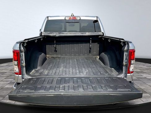 Used 2023 RAM 1500 Big Horn AWD/4WD image 9
