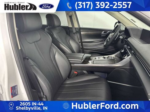 Used 2024 Genesis GV80 2.5T AWD/4WD image 19