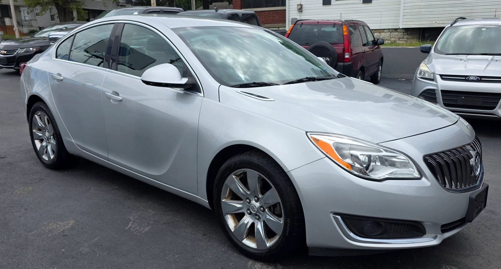 Used 2015 Buick Regal FWD image 2
