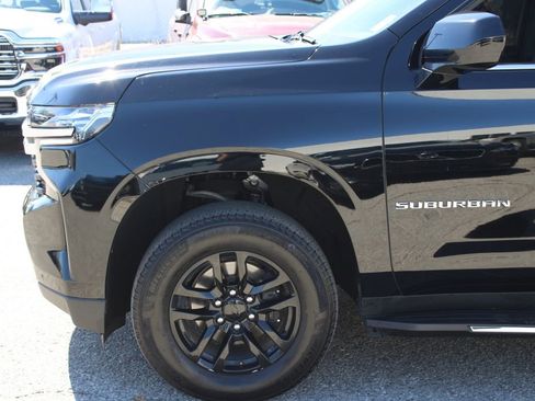 Used 2024 Chevrolet Suburban LS w/ Driver Alert Package RWD image 7