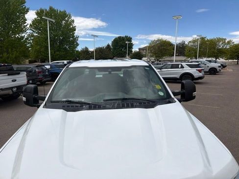 Used 2020 Ford F250 XL w/ STX Appearance Package AWD/4WD image 9