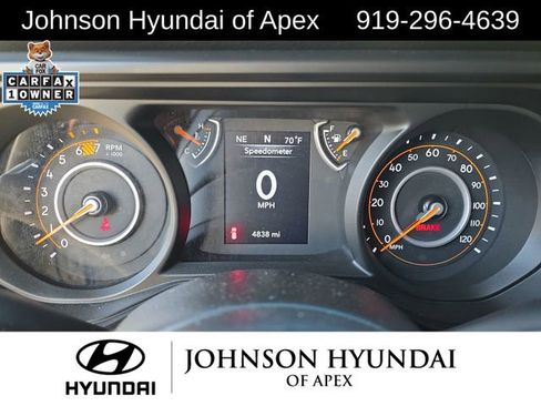 Used 2025 Jeep Wrangler Sport image 27