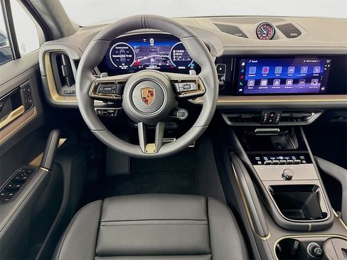 New 2026 Porsche Cayenne GTS image 24