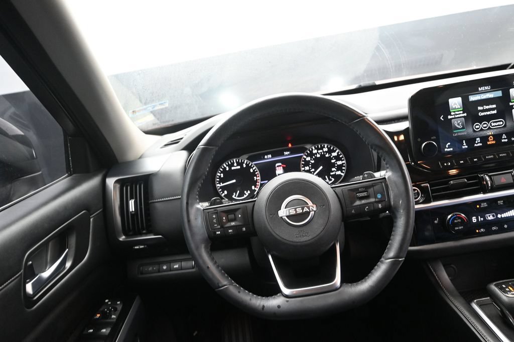 Used 2022 Nissan Pathfinder SL FWD image 29