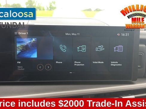 Used 2024 Hyundai Santa Fe SE FWD image 19