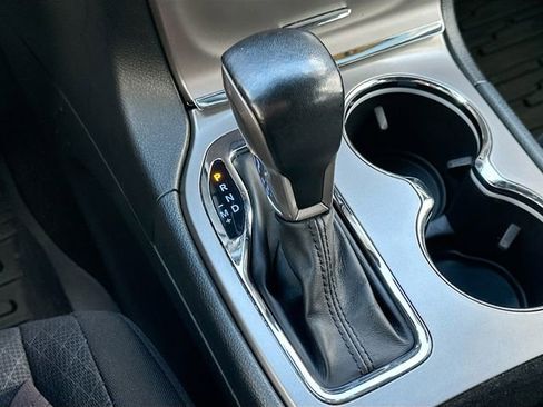 Used 2020 Jeep Grand Cherokee Laredo w/ Security & Convenience Group image 16