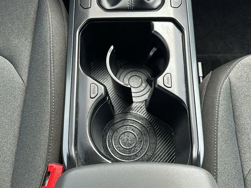 Used 2025 Kia K4 LXS image 28