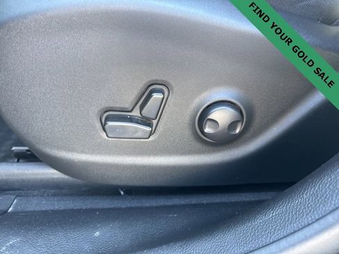 Used 2022 Jeep Cherokee Trailhawk w/ Premium Leather Package image 16