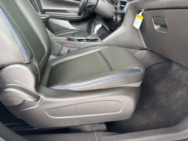 Used 2025 Buick Encore GX Sport Touring w/ Comfort Package FWD image 11