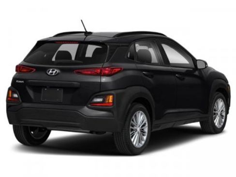 Used 2021 Hyundai Kona SEL image 2