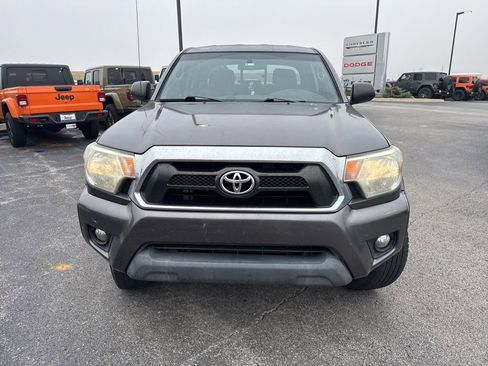 Used 2015 Toyota Tacoma PreRunner image 8