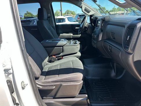 Used 2022 Chevrolet Silverado 1500 W/T w/ WT Value Package AWD/4WD image 21