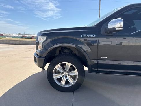Used 2015 Ford F150 Platinum w/ Equipment Group 701A Luxury AWD/4WD image 9