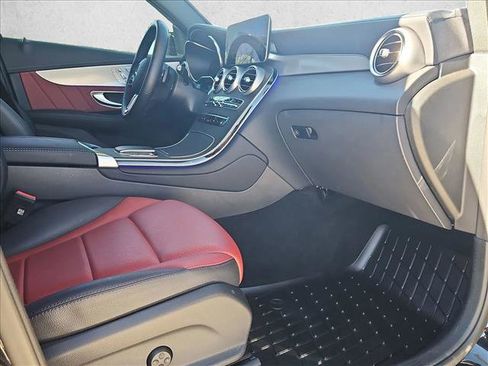 Used 2023 Mercedes-Benz GLC 300 4MATIC Coupe image 23