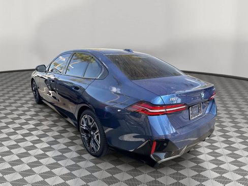 Certified 2026 BMW i5 eDrive40 w/ M Sport Package image 3