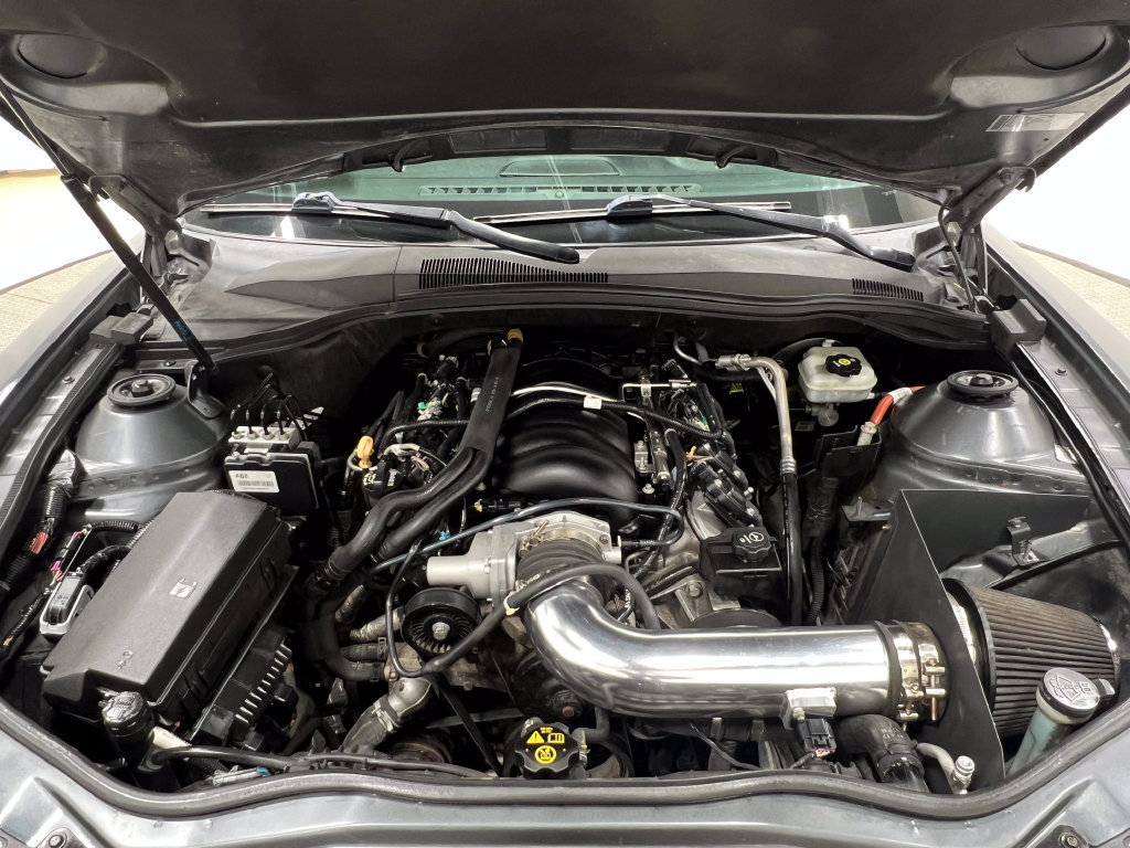 Used 2010 Chevrolet Camaro SS w/ RS Package RWD image 24