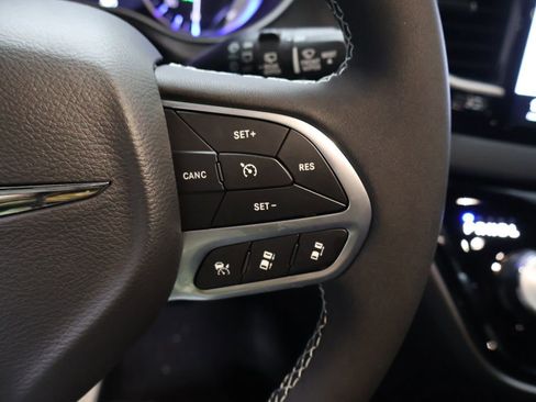 New 2026 Chrysler Voyager LX image 23