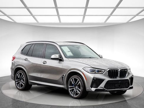 Used 2023 BMW X5 M w/ Executive Package AWD/4WD image 5