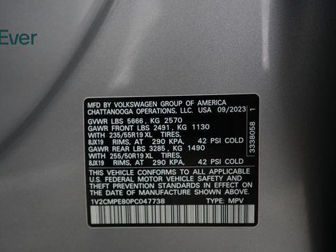 Used 2023 Volkswagen ID.4 Pro RWD image 28
