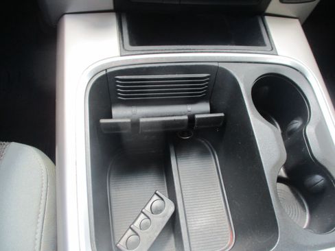 Used 2018 RAM 1500 Big Horn AWD/4WD image 15