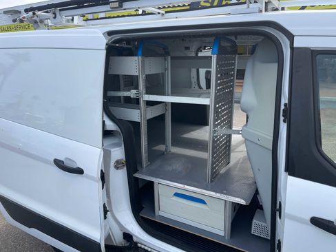 Used 2015 Ford Transit Connect XL image 14