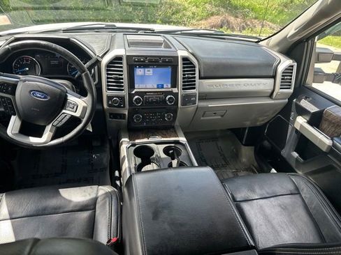 Used 2017 Ford F250 Lariat AWD/4WD image 18